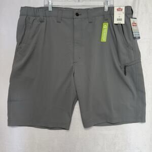 Wrangler Outdoor Field Utility Shorts Mens 44 Relaxed Fit Cargo Zip Pockets Gray